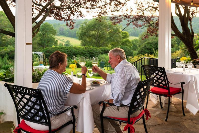 Ashby Inn & Restaurant Paris Екстериор снимка