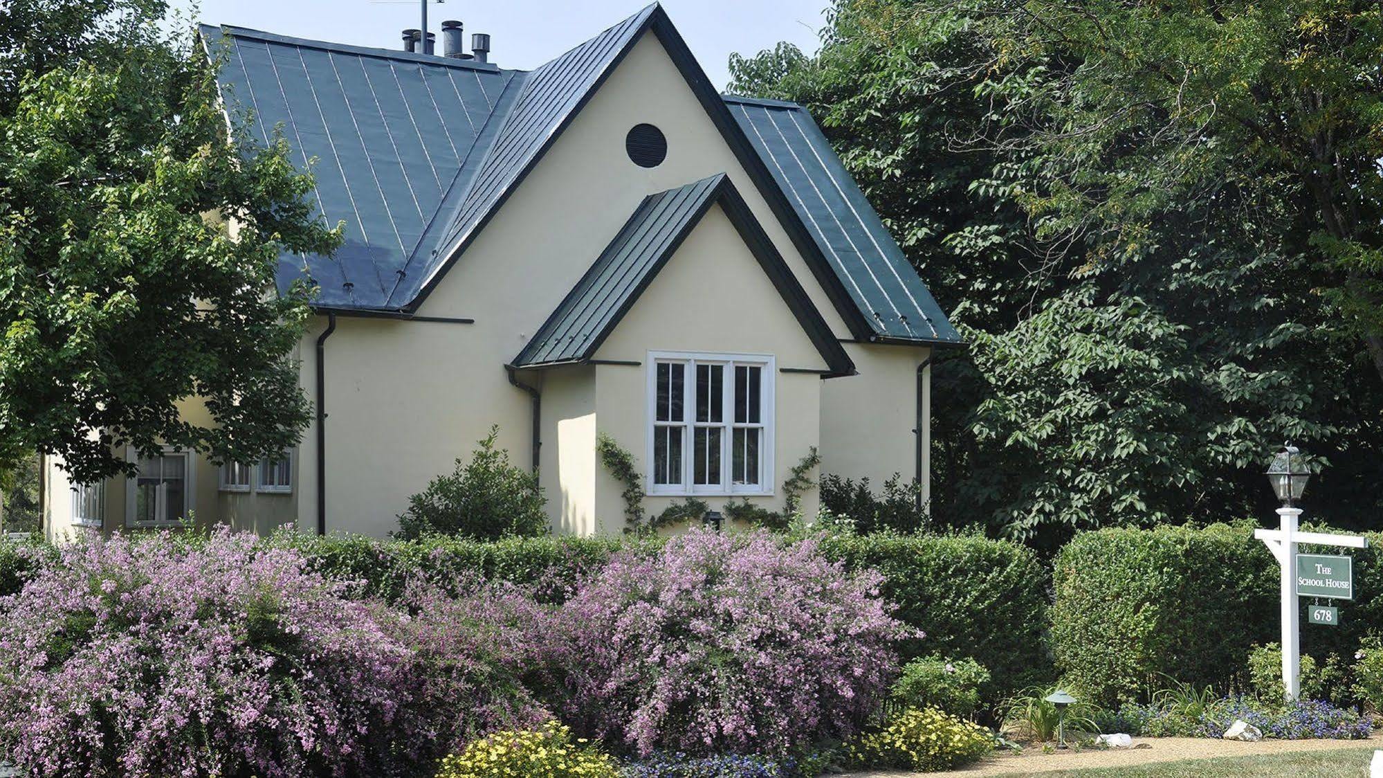 Ashby Inn & Restaurant Paris Екстериор снимка